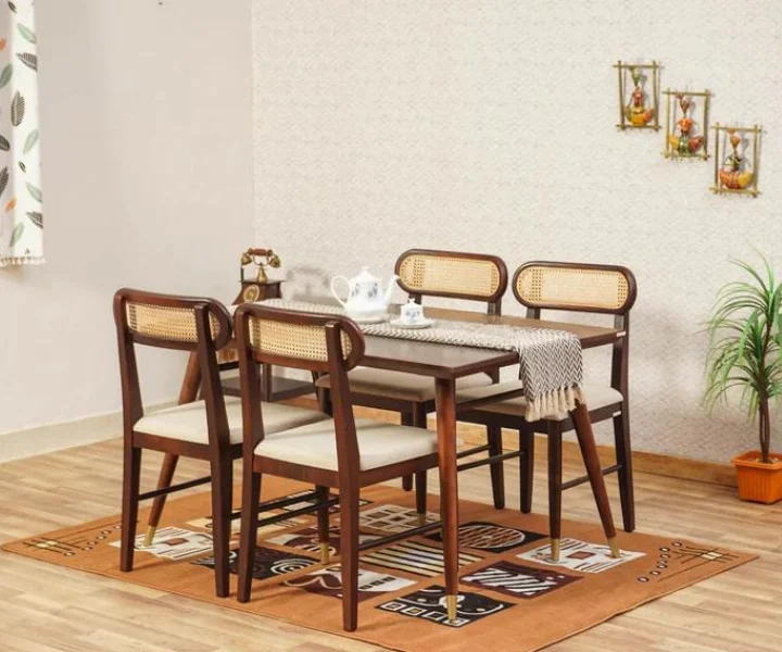 Vastu Tips for Dining Table Placement: A Practical Guide for Your Home